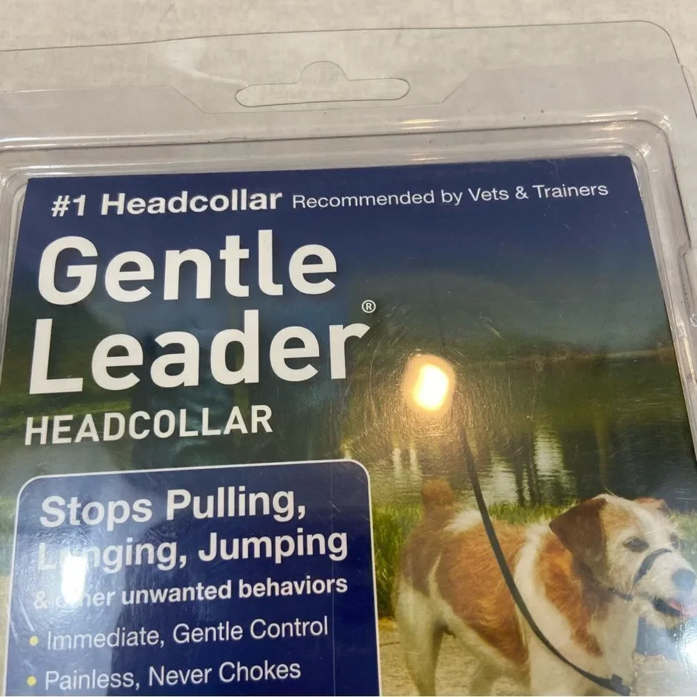 PetSafe Gentle Leader Head Collar Size Small up to 25 pounds‎ w/ Training DVD